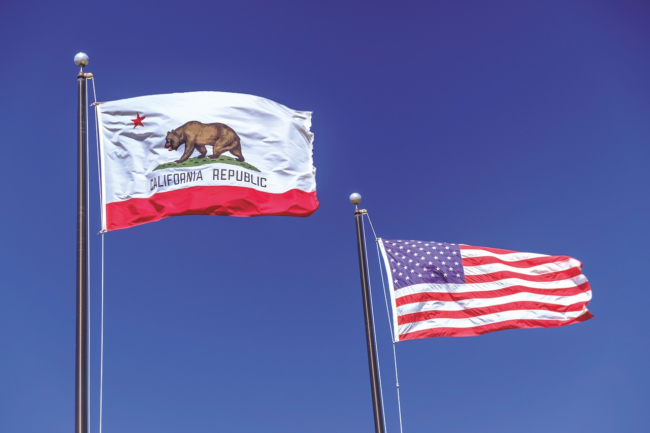 California Flag And US Flag | Veteran Car Donations