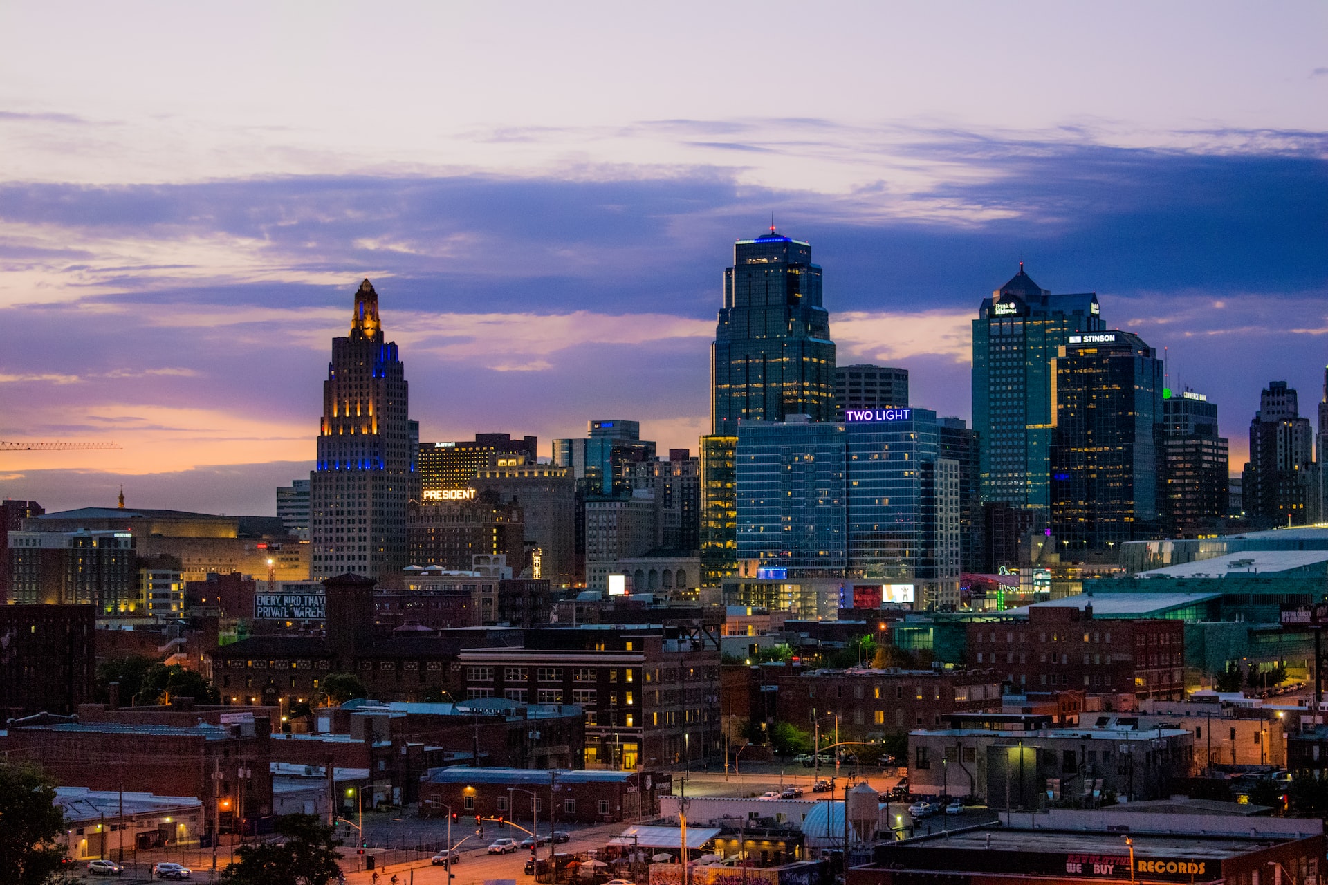 A great urban view of the Kansas City skyline | Veteran Car Donations